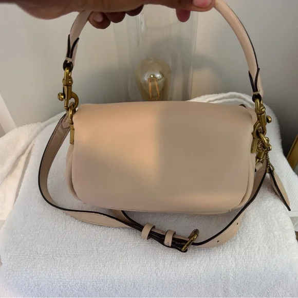 Coach Pillow Tabby 18 Shoulder Bag  Blush - Picture 4 of 6